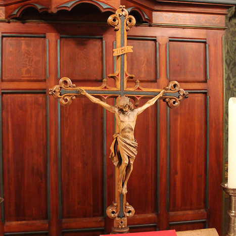 Altarkreuz_Oelber.jpg
